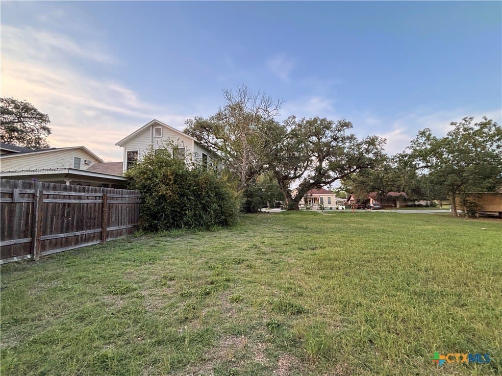 0.26 acres in DeWitt County gallery image 4