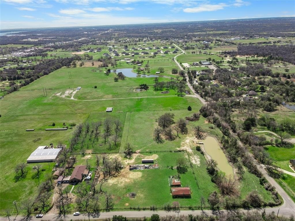 5.36 acres in Parker County gallery image 3