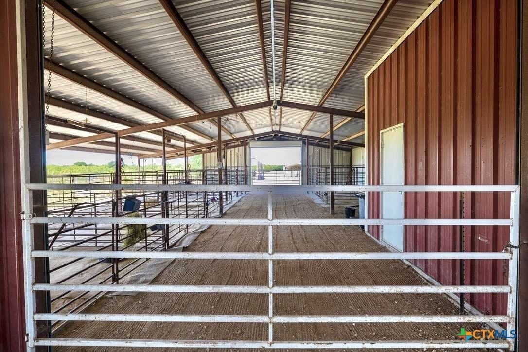 20 acres in Williamson County - photo 40
