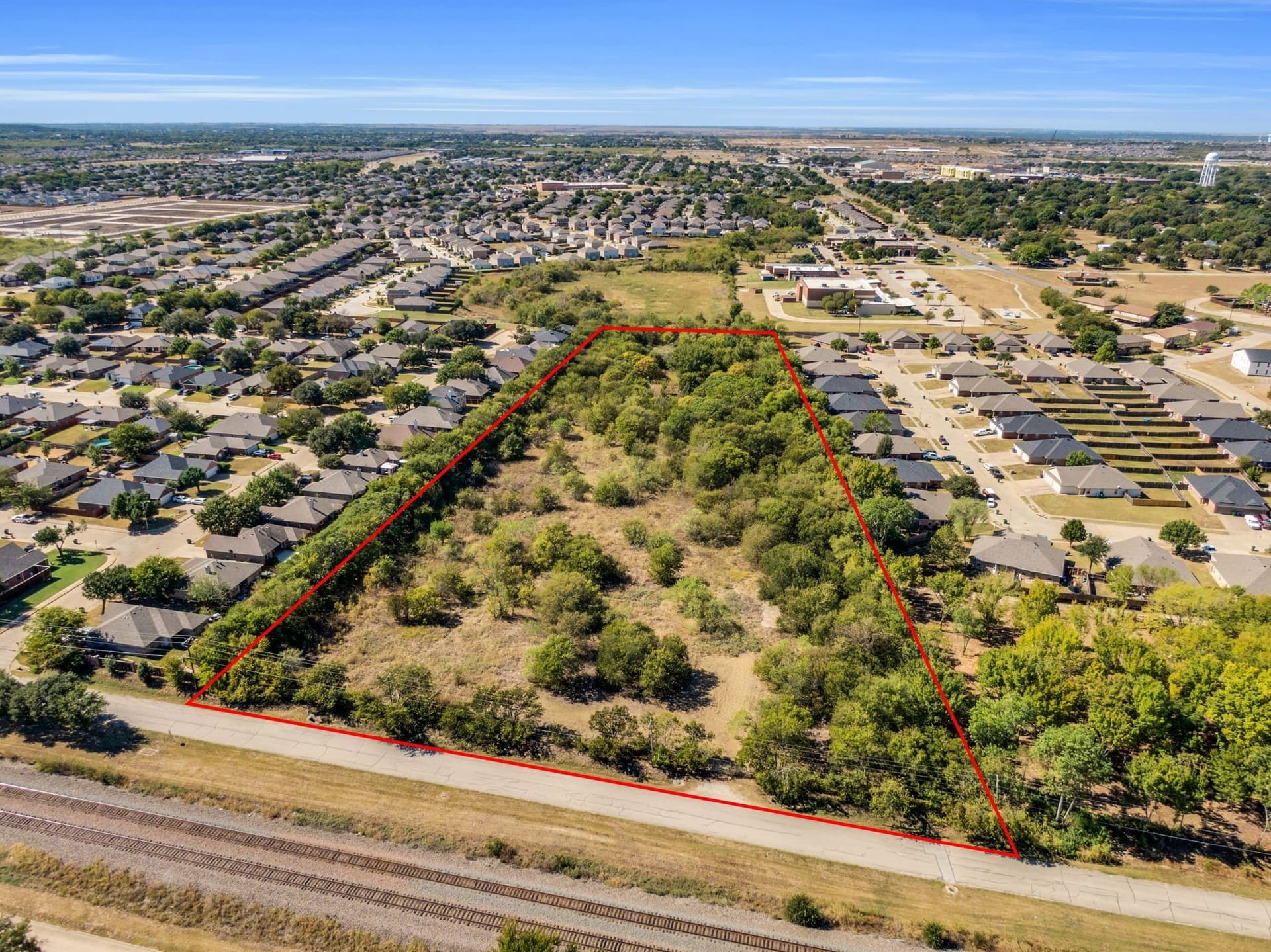 8 acres in Tarrant County
