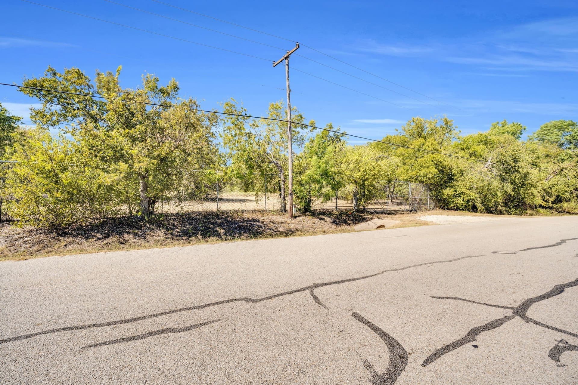 8 acres in Tarrant County - photo 20