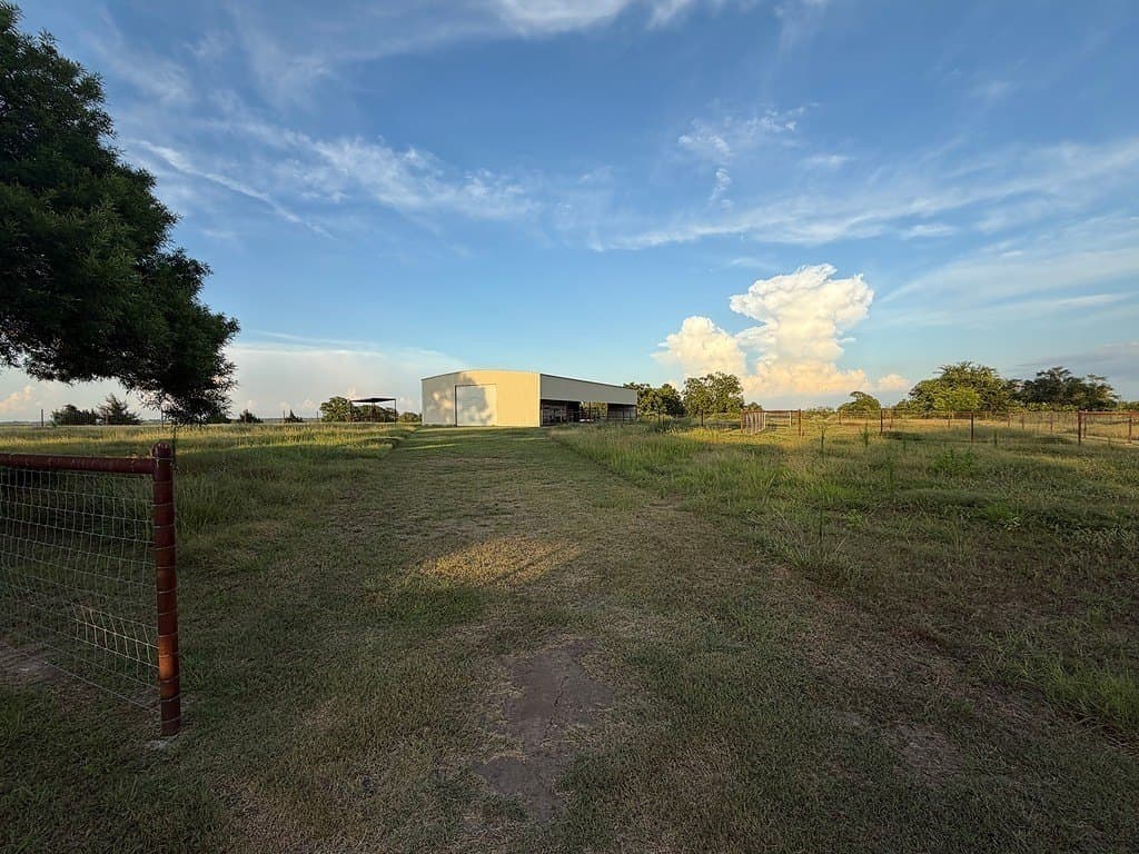 3.51 acres in Austin County - photo 7