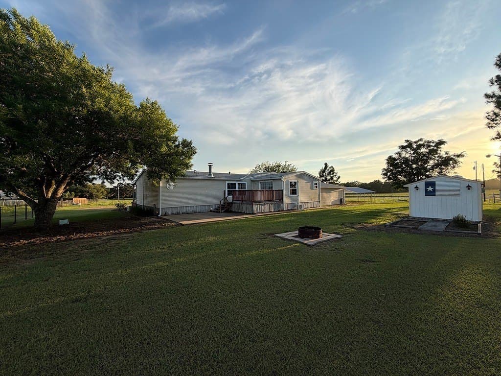 3.51 acres in Austin County - photo 4