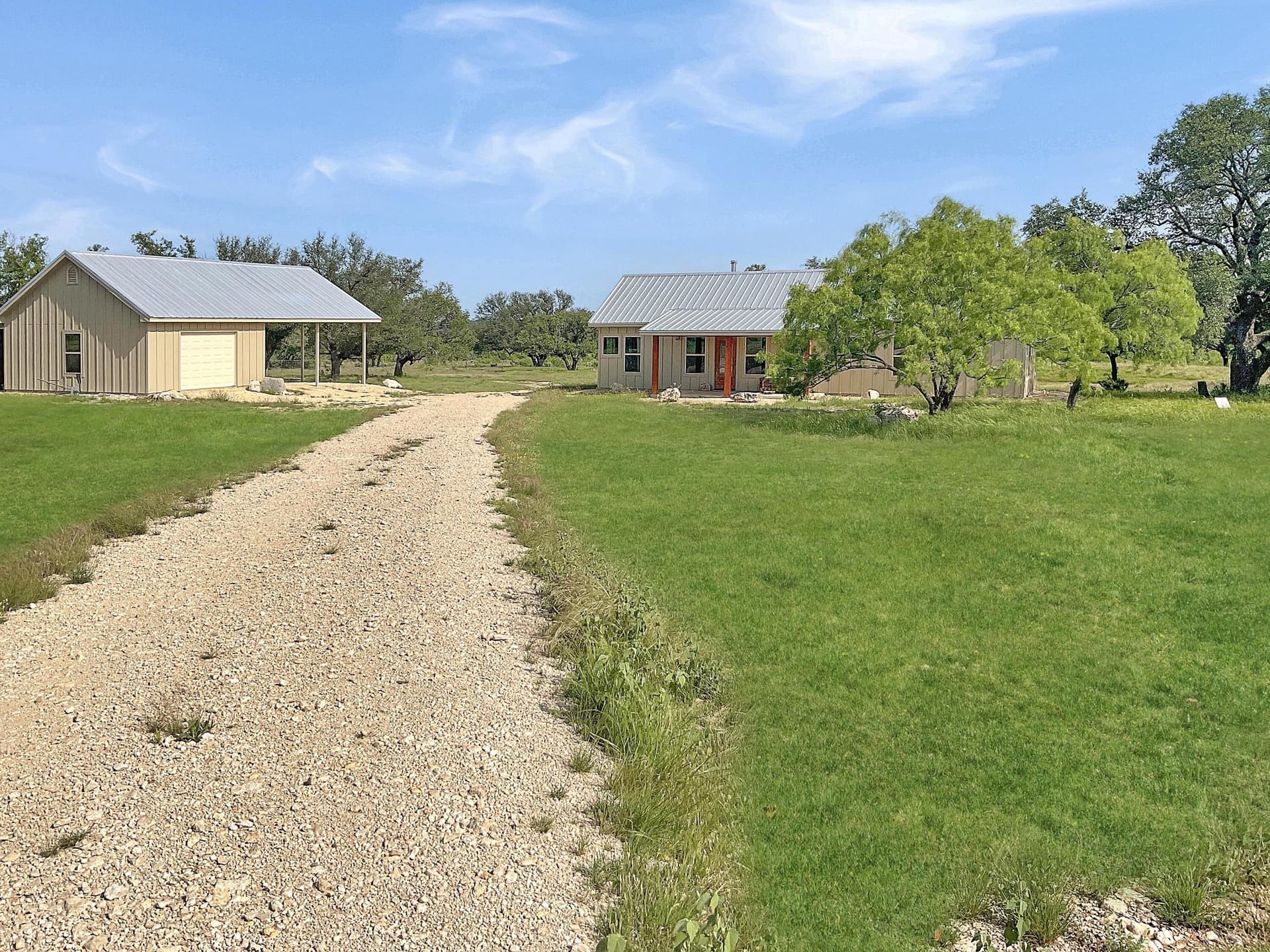 34.68 acres in Schleicher County