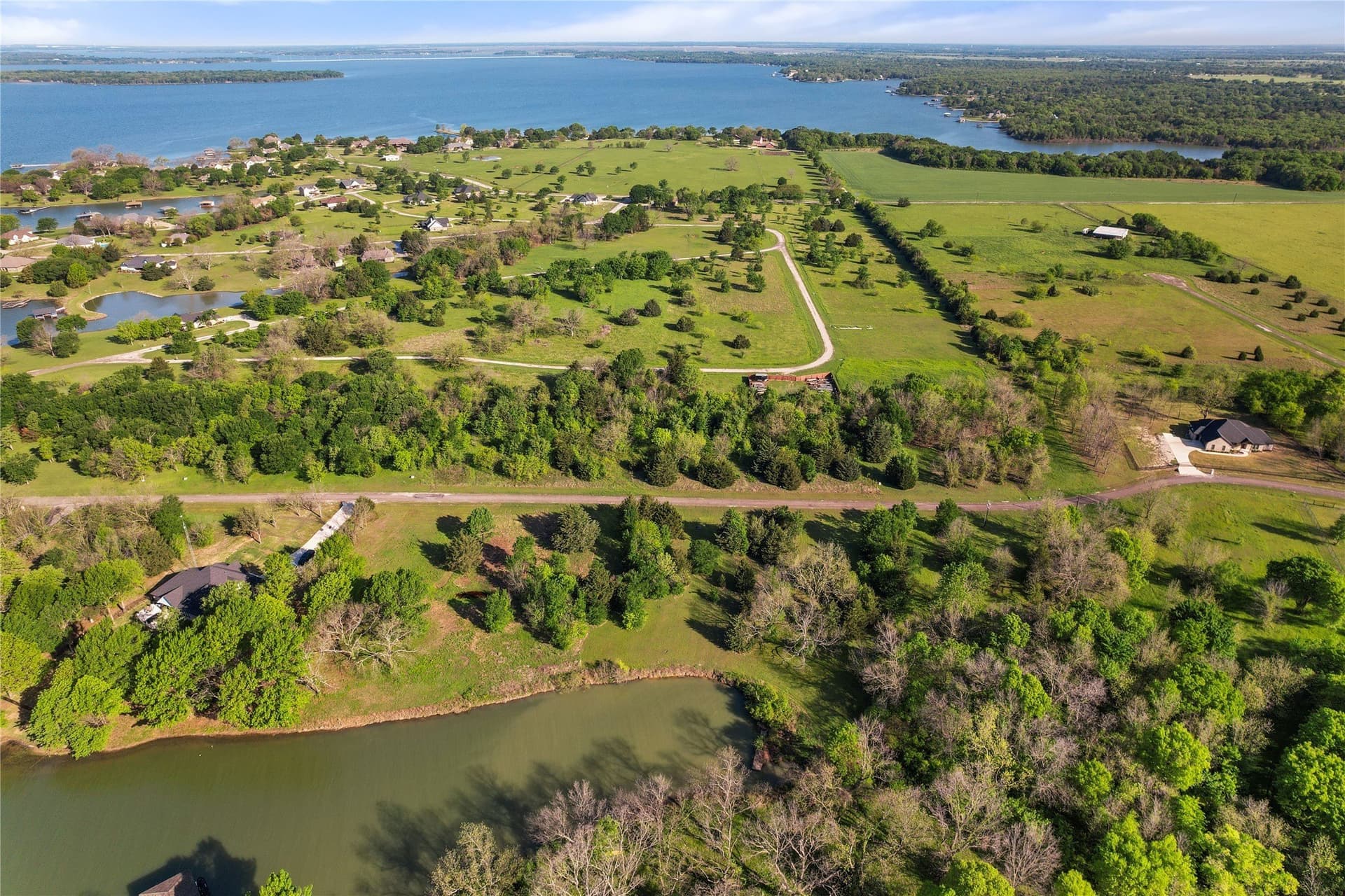 2.56 acres in Navarro County - photo 7