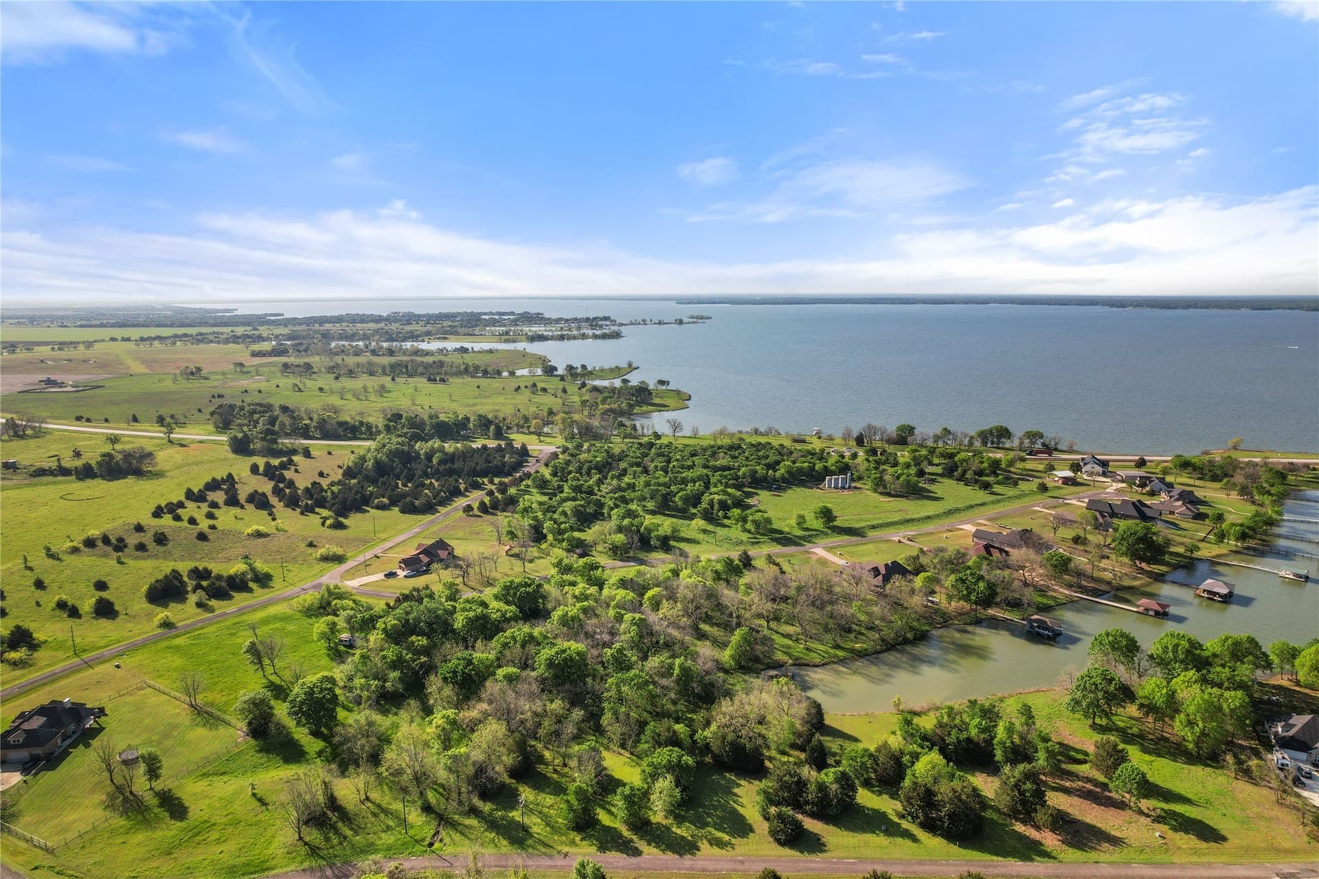 2.56 acres in Navarro County - photo 8