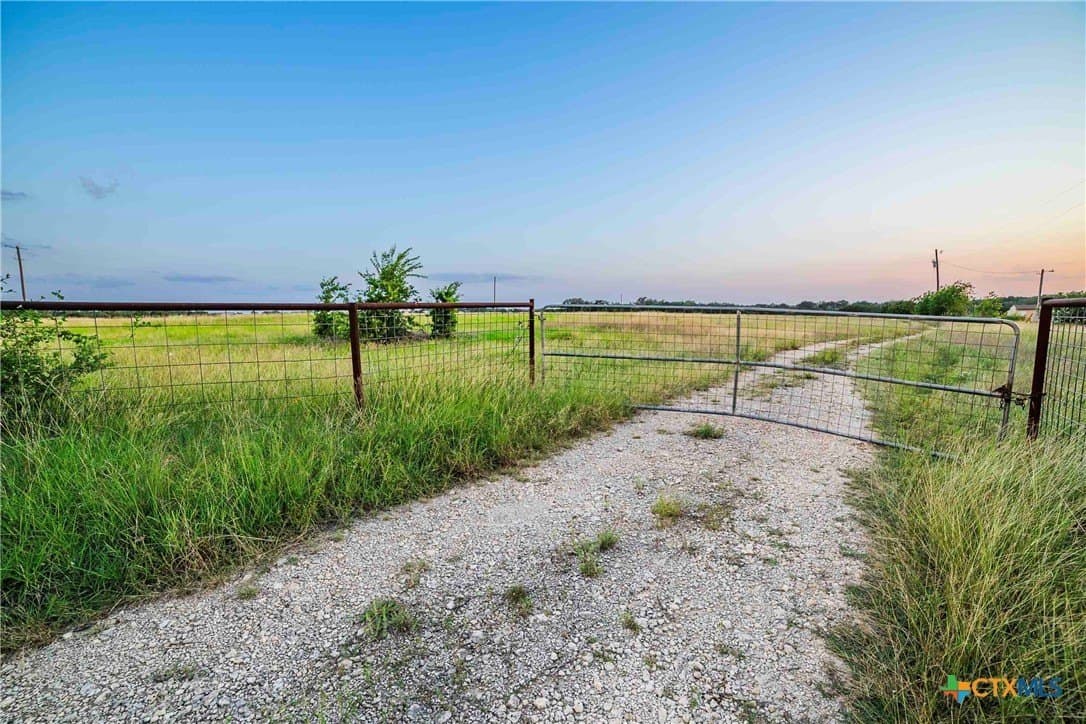 62.6 acres in Williamson County - photo 28