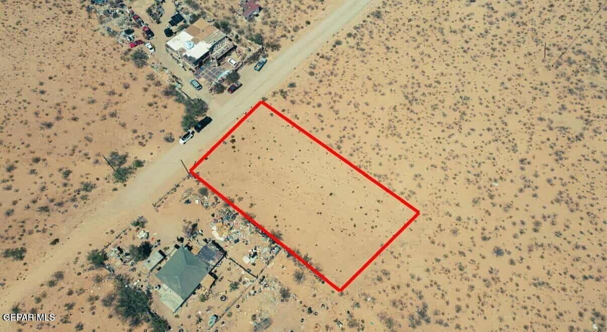 1 acres in El Paso County gallery image 4