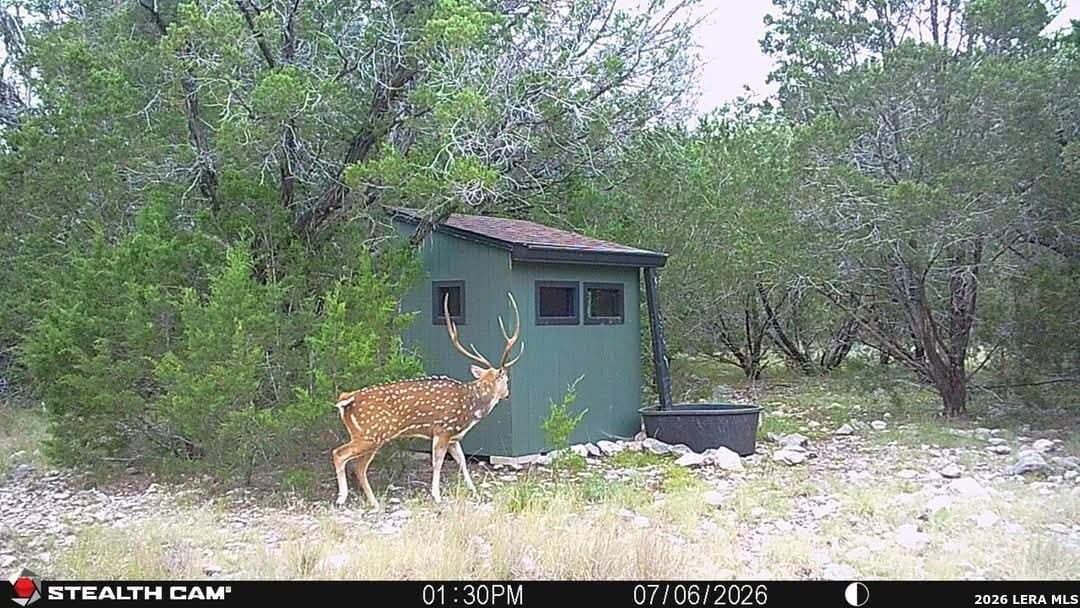 26.59 acres in Edwards County - photo 10