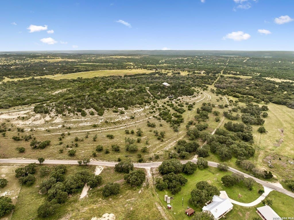 10 acres in Kendall County featured view
