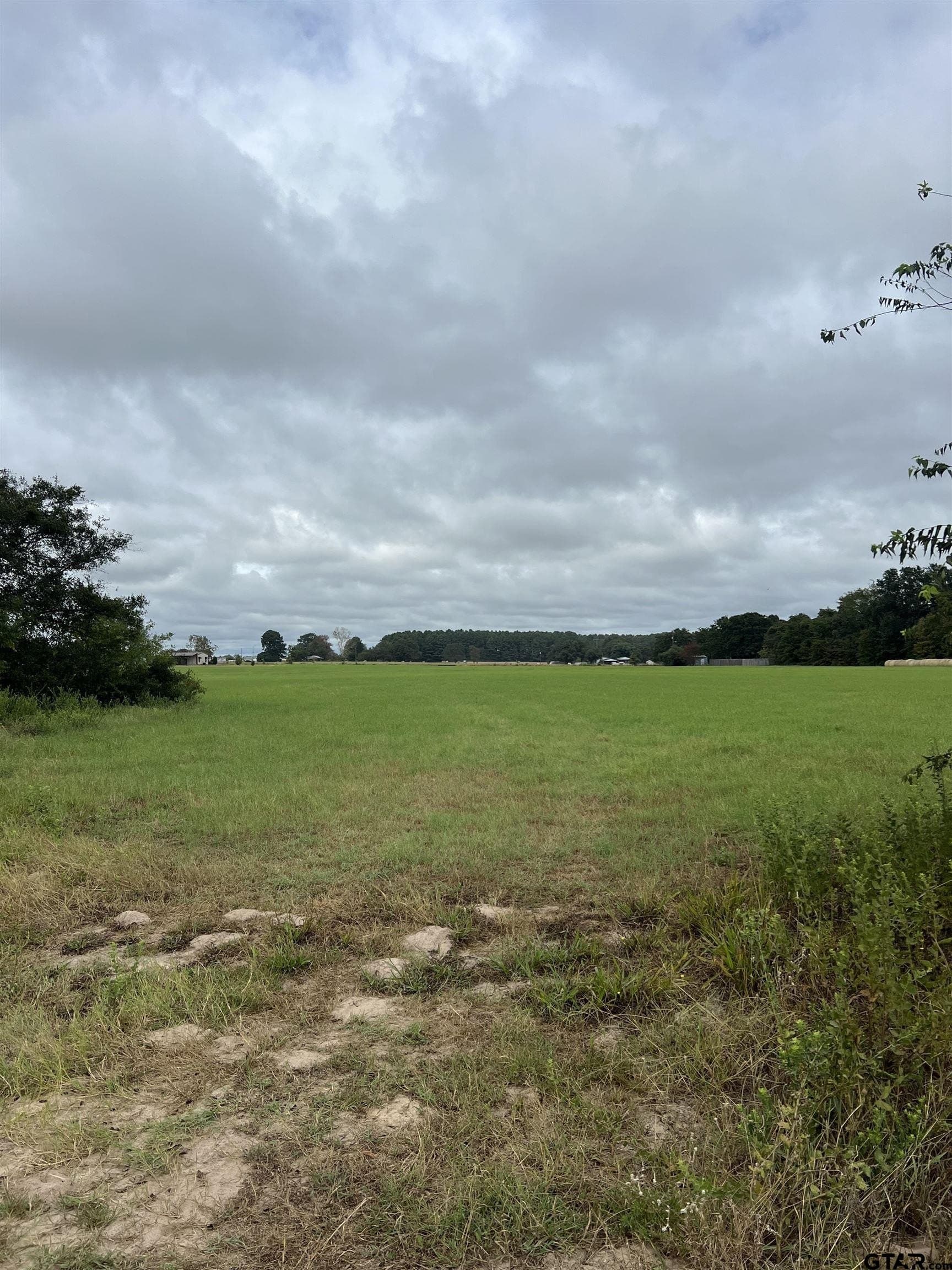 3.15 acres in Smith County
