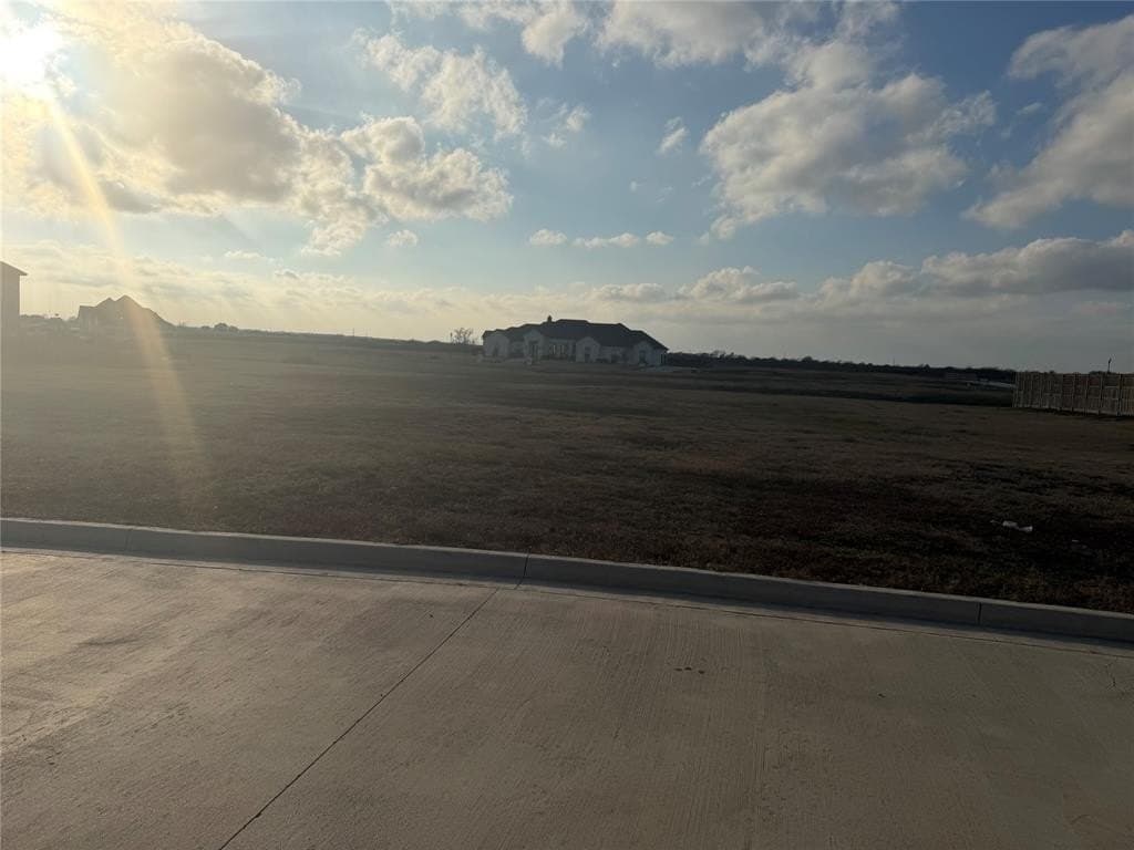 0.8 acres in McLennan County gallery image 4