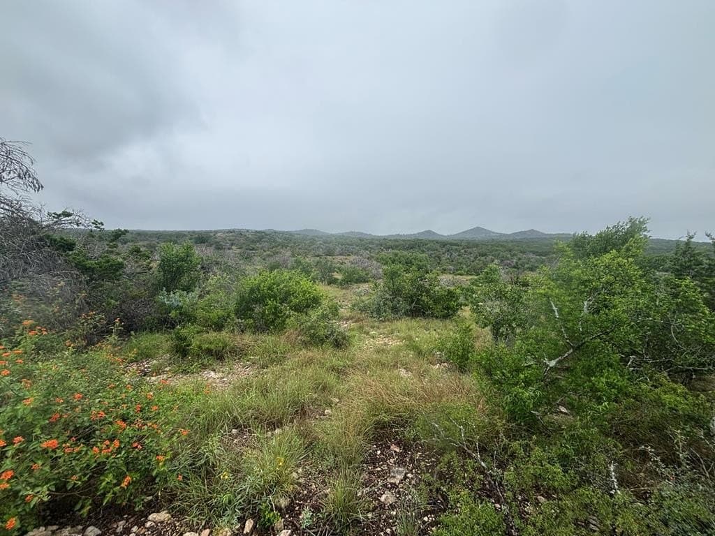 214.23 acres in Edwards County - photo 17