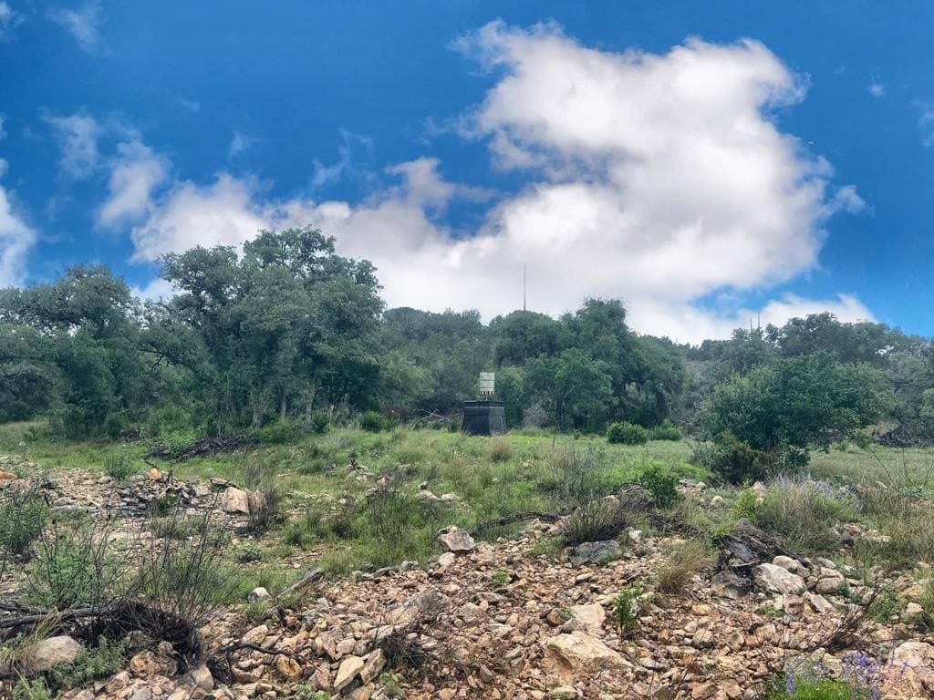 214.23 acres in Edwards County - photo 8