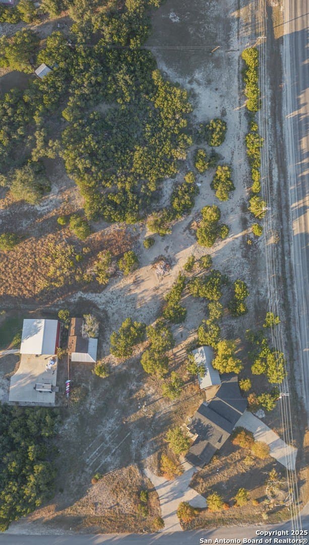 1 acres in Comal County - photo 10