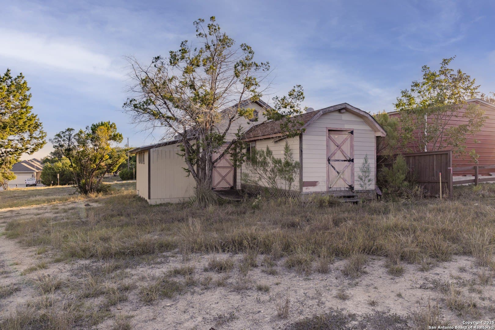 1 acres in Comal County - photo 8