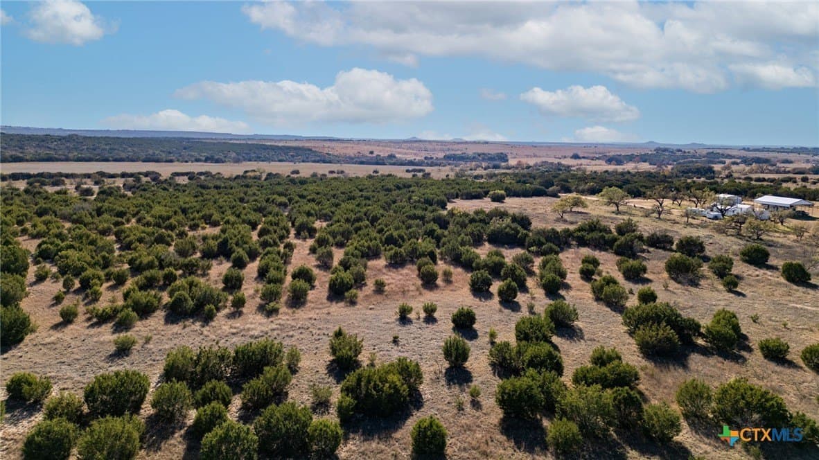 20 acres in Lampasas County - photo 10