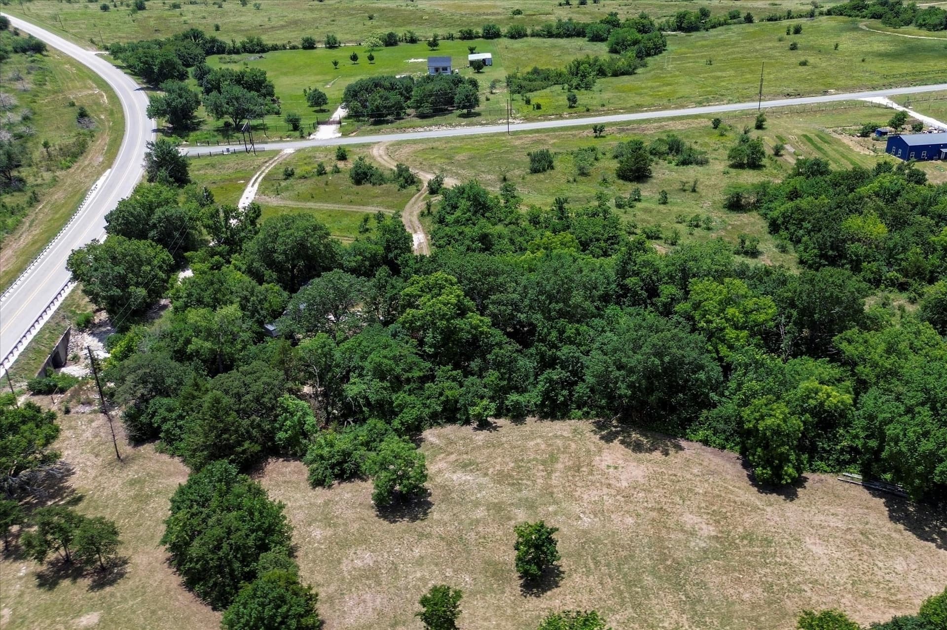 5 acres in Cooke County gallery image 4
