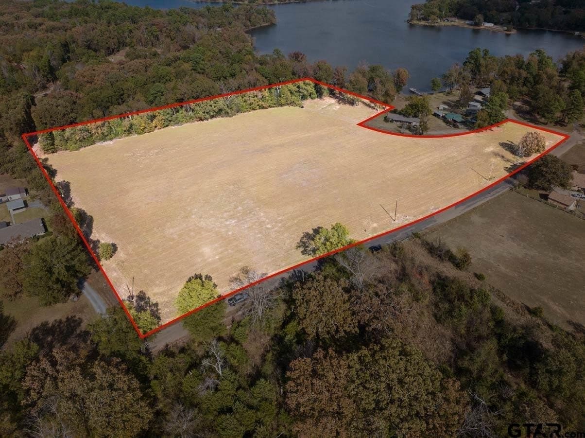 8.65 acres in Titus County - photo 8