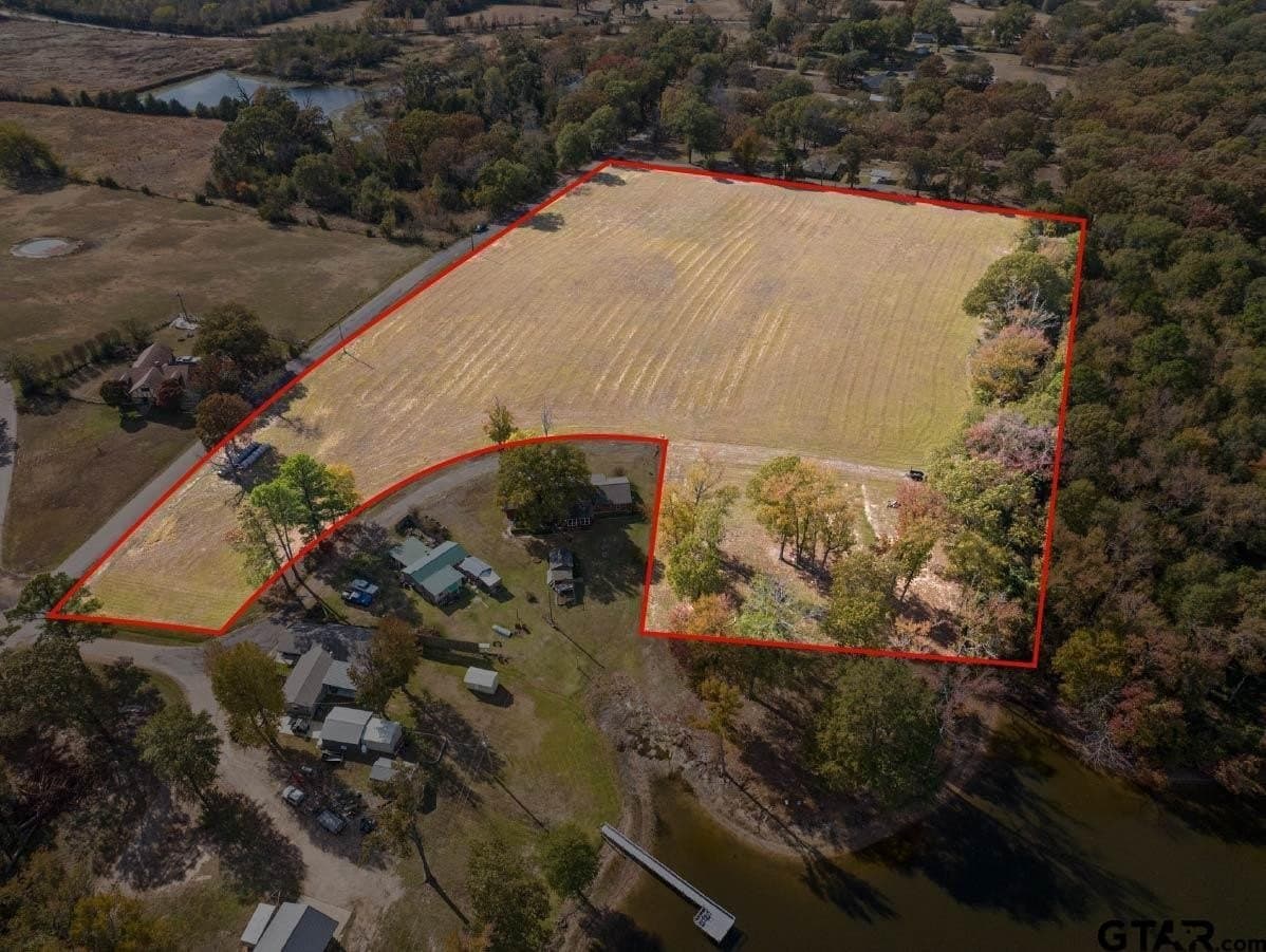 8.65 acres in Titus County - photo 3
