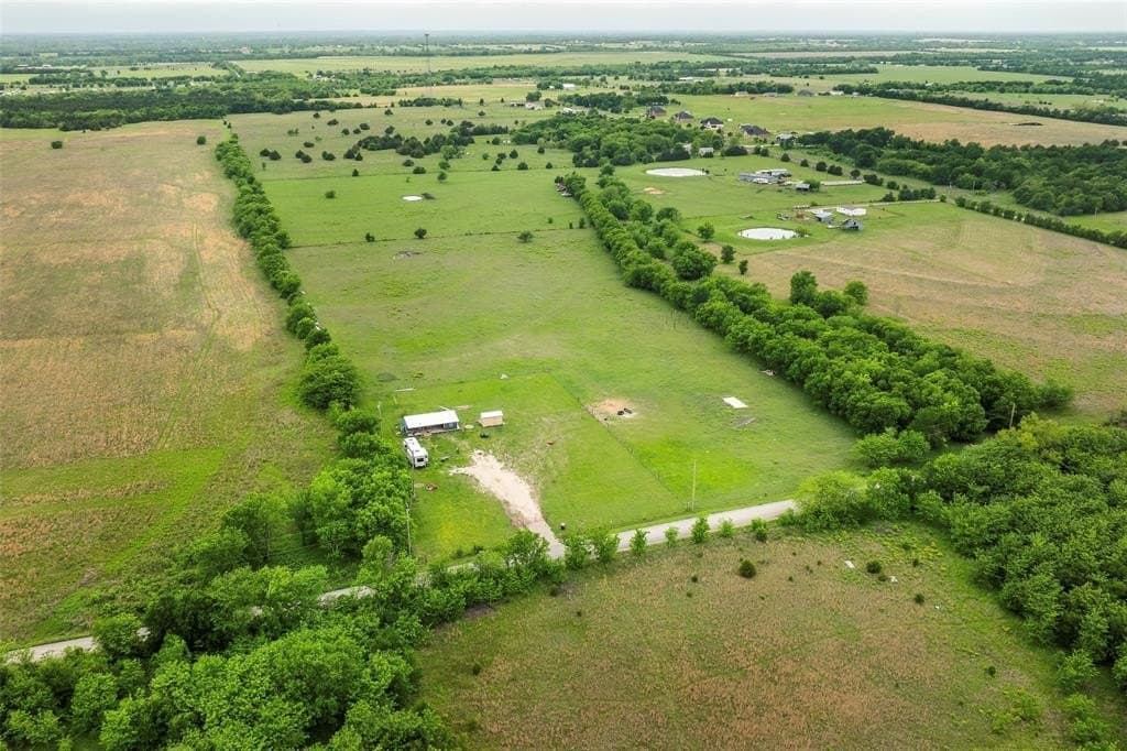 10 acres in Hunt County gallery image 3