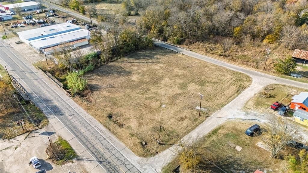 1.1 acres in Red River (TX) County gallery image 4