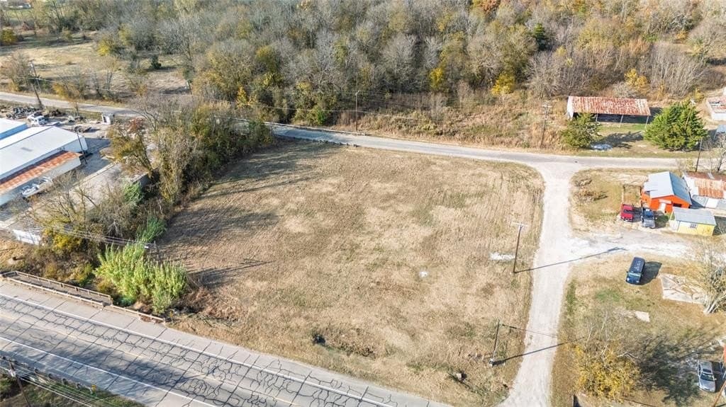 1.1 acres in Red River (TX) County gallery image 3