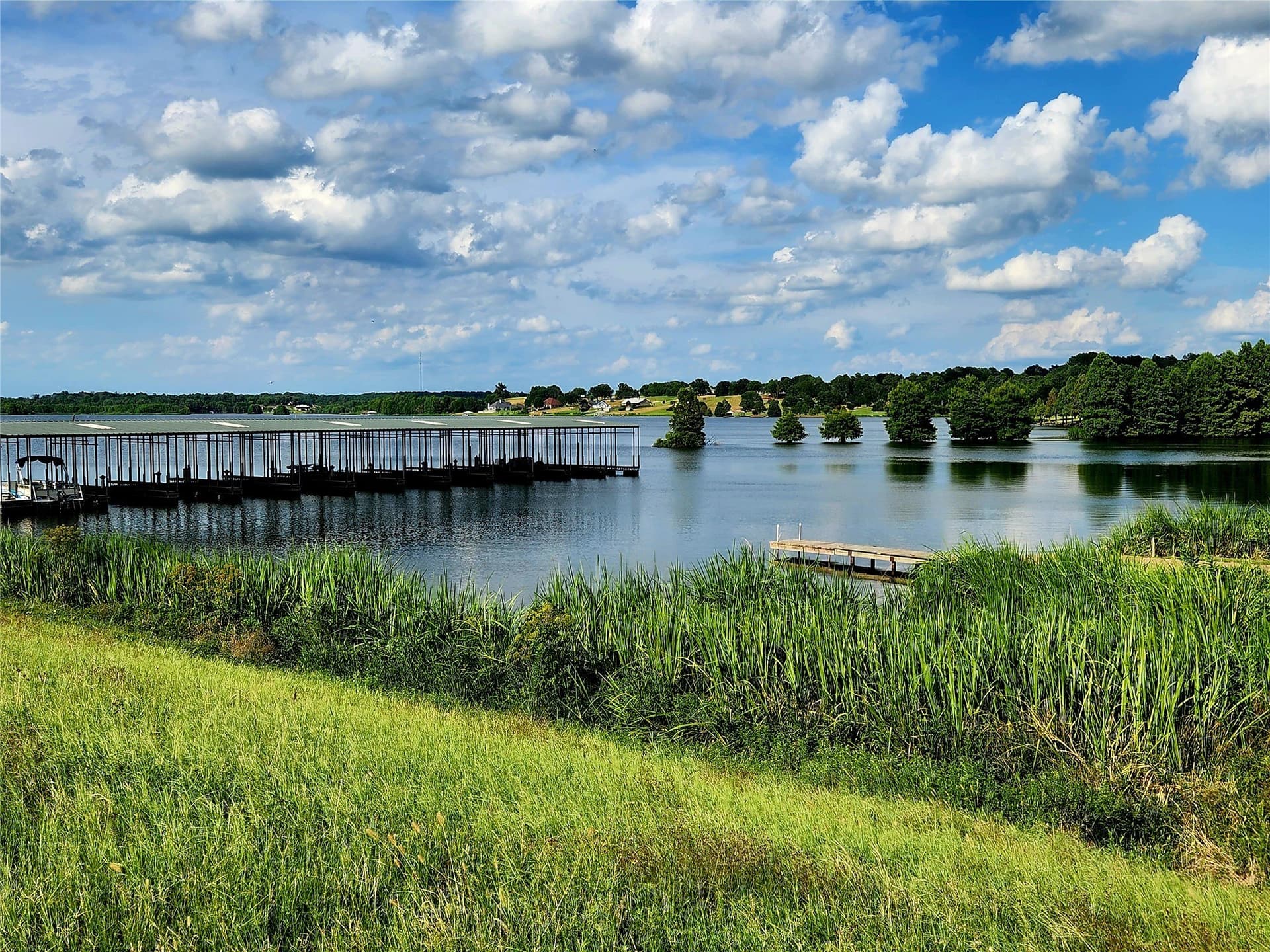 1.02 acres in Henderson County - photo 31