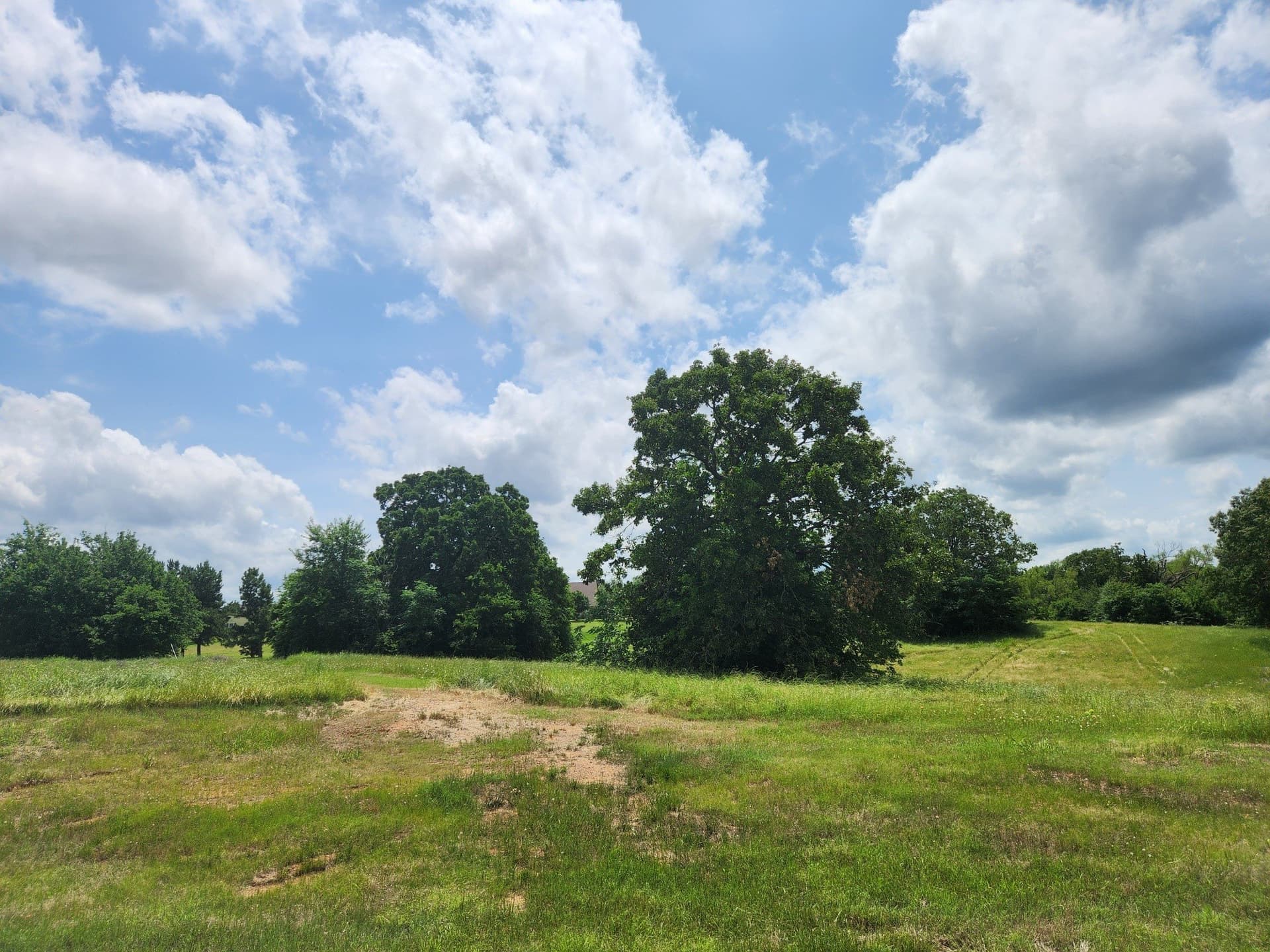 1.02 acres in Henderson County - photo 3