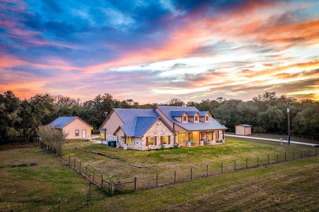 25 acres in Fayette County