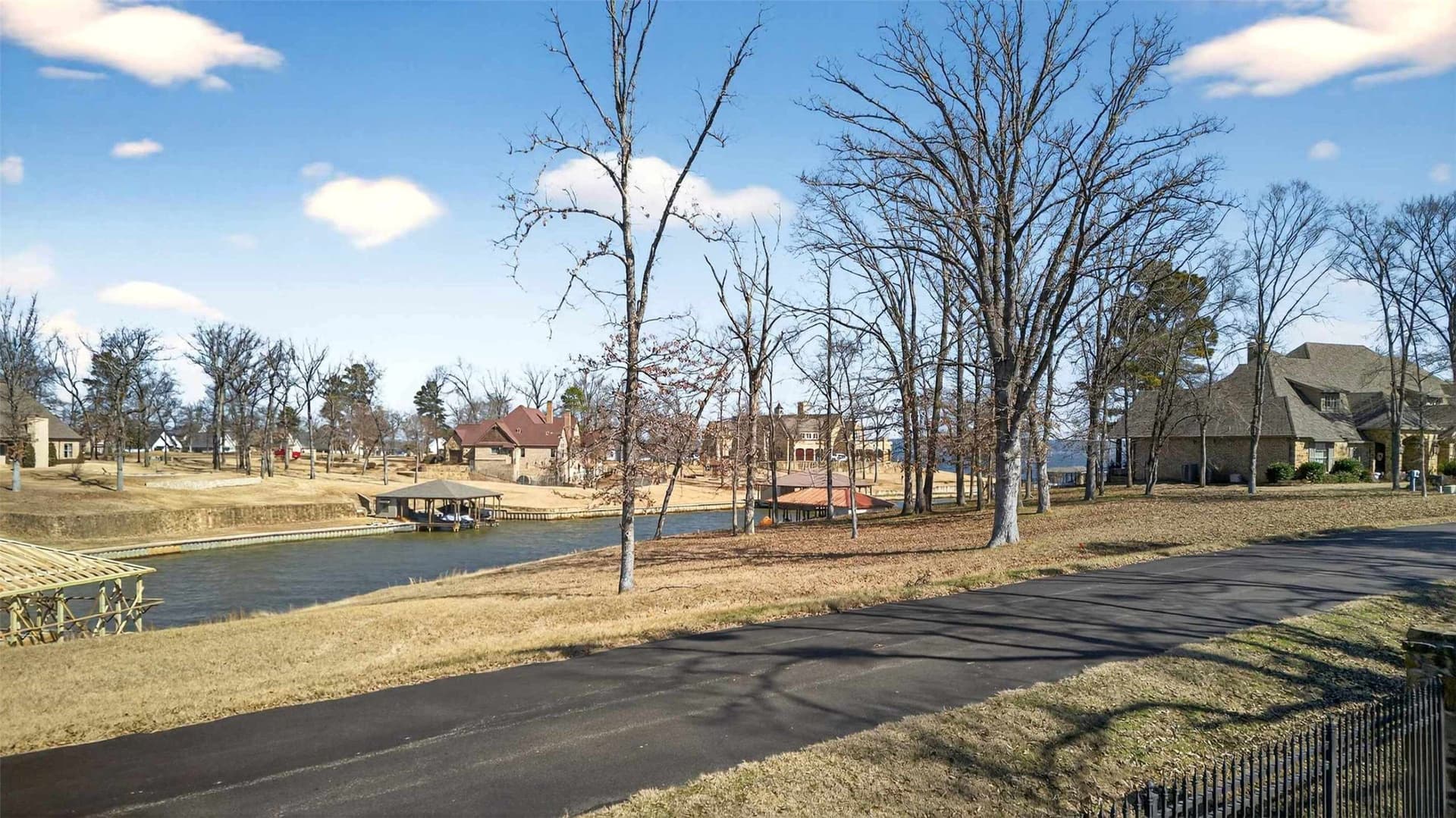 0.71 acres in Henderson County - photo 22