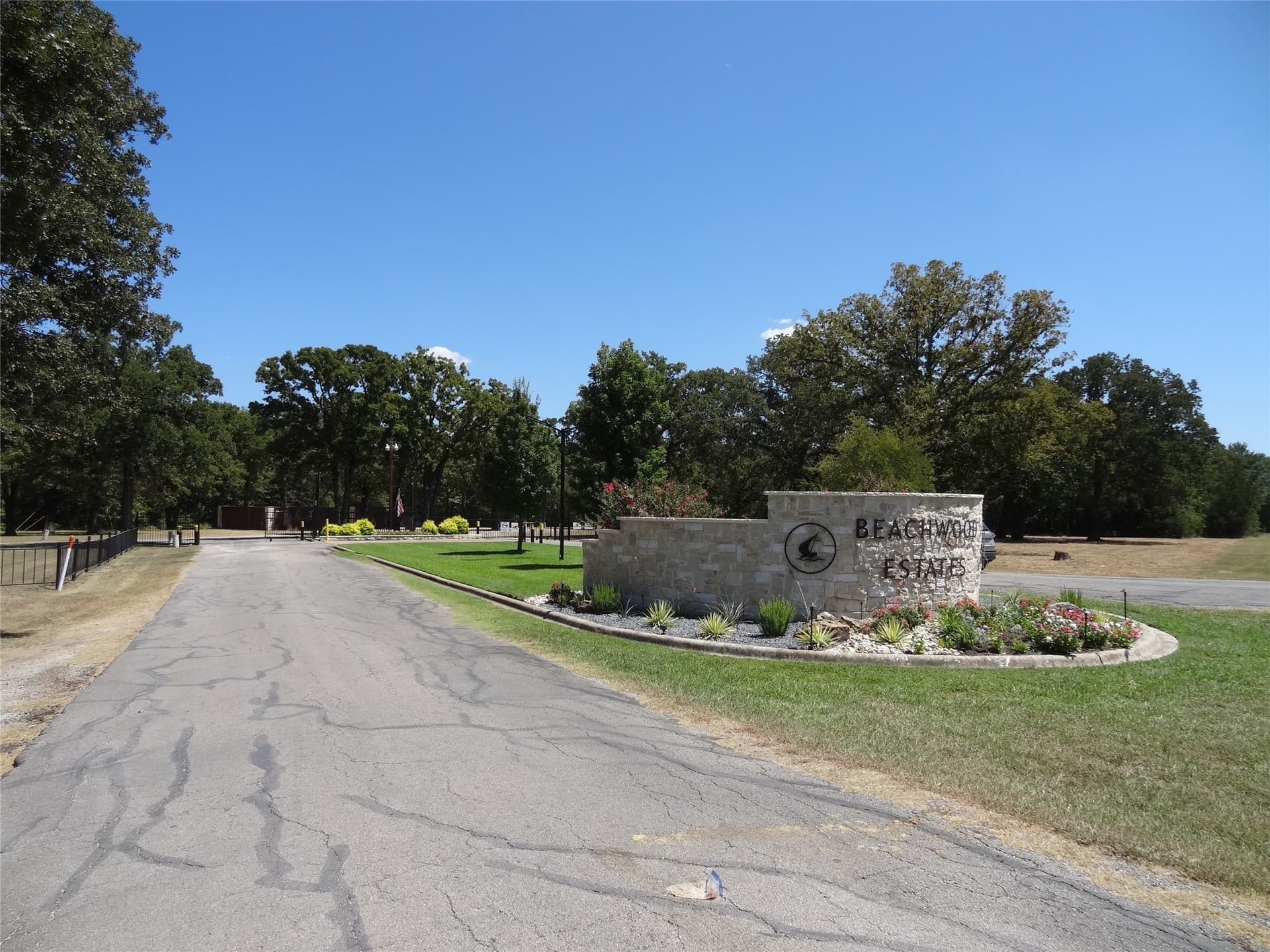 0.11 acres in Henderson County