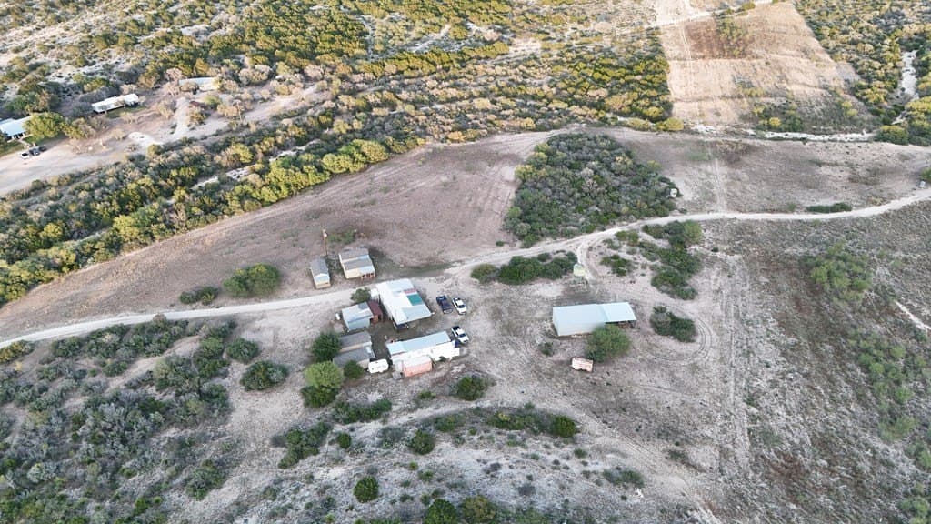 504.08 acres in Kinney County - photo 29