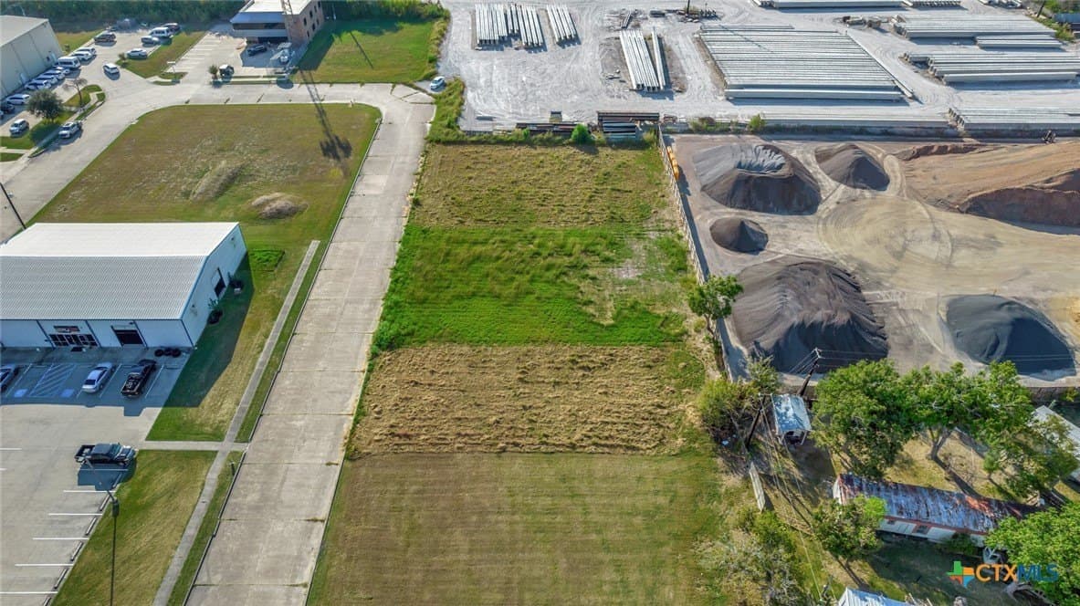 0.27 acres in Victoria County gallery image 3