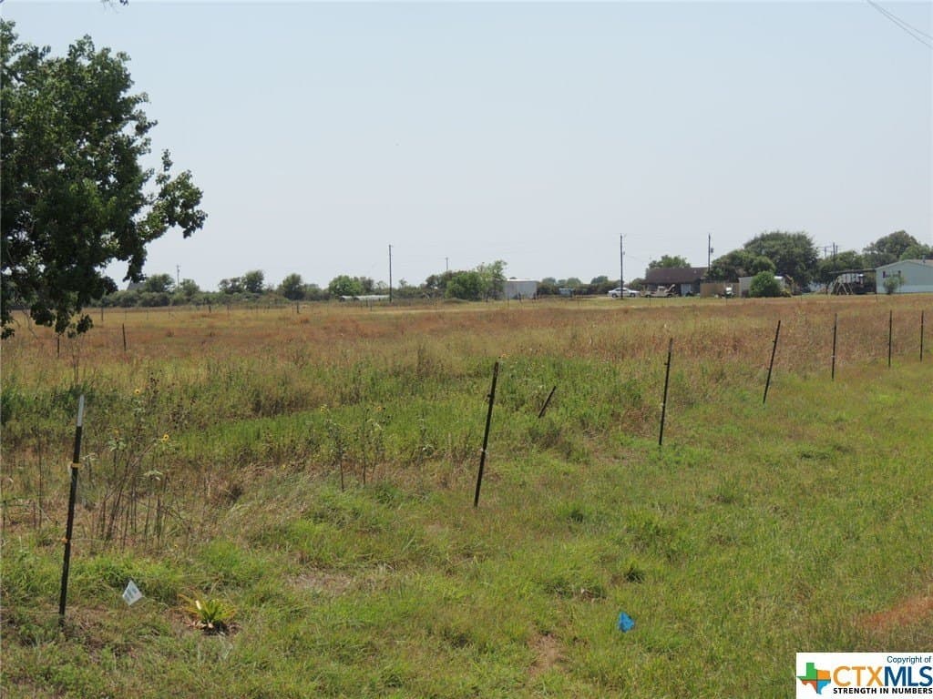 5 acres in Calhoun County - photo 3