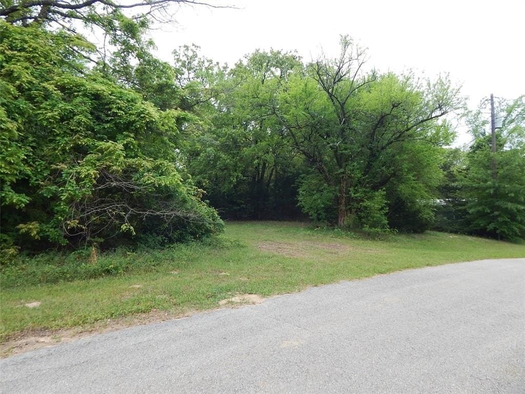 2 acres in Wood County gallery image 3