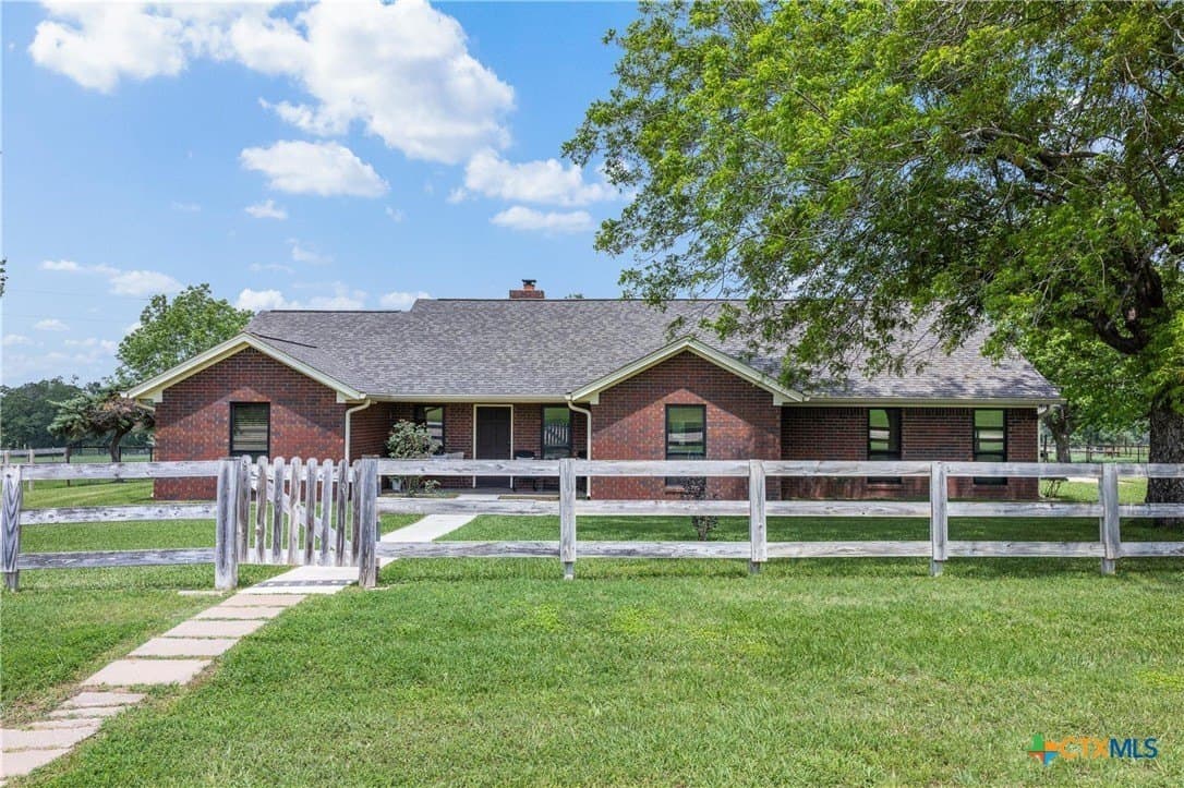 30.8 acres in Milam County gallery image 3