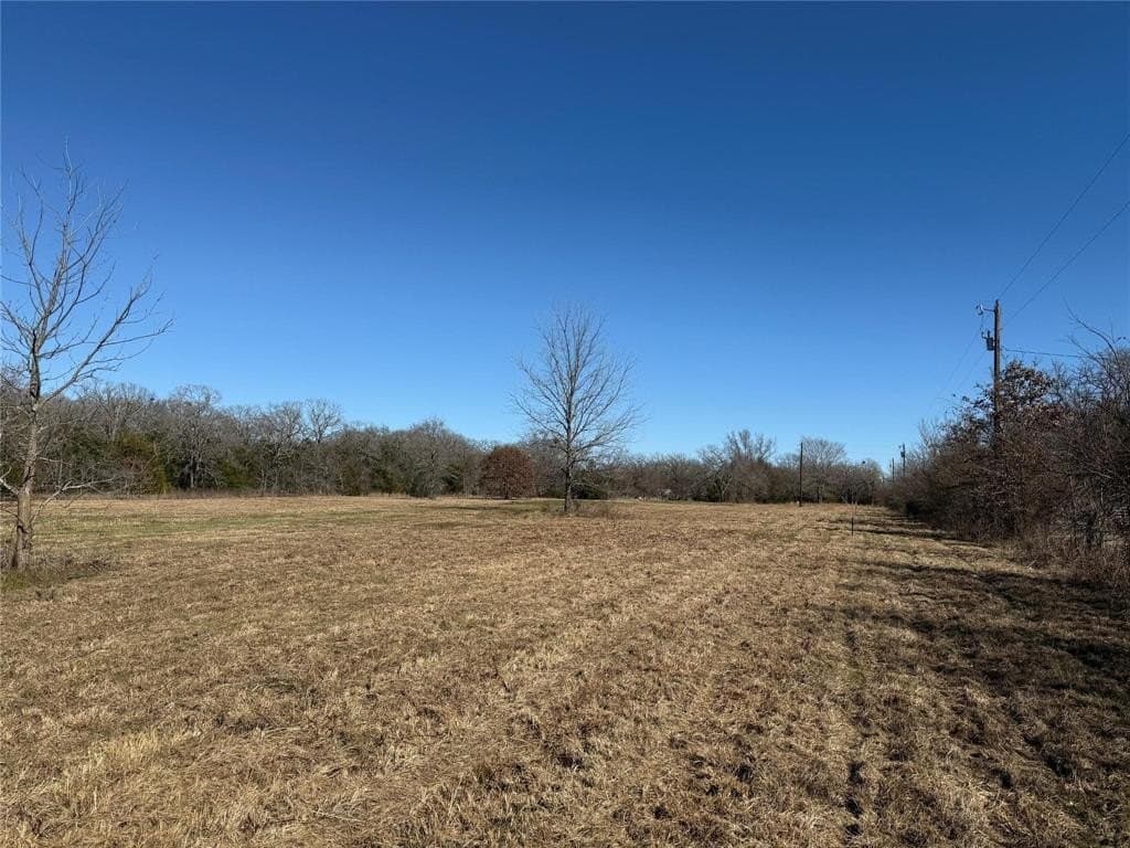 1.07 acres in Kaufman County gallery image 3