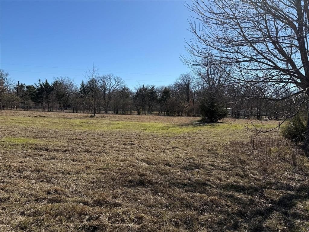 1.07 acres in Kaufman County