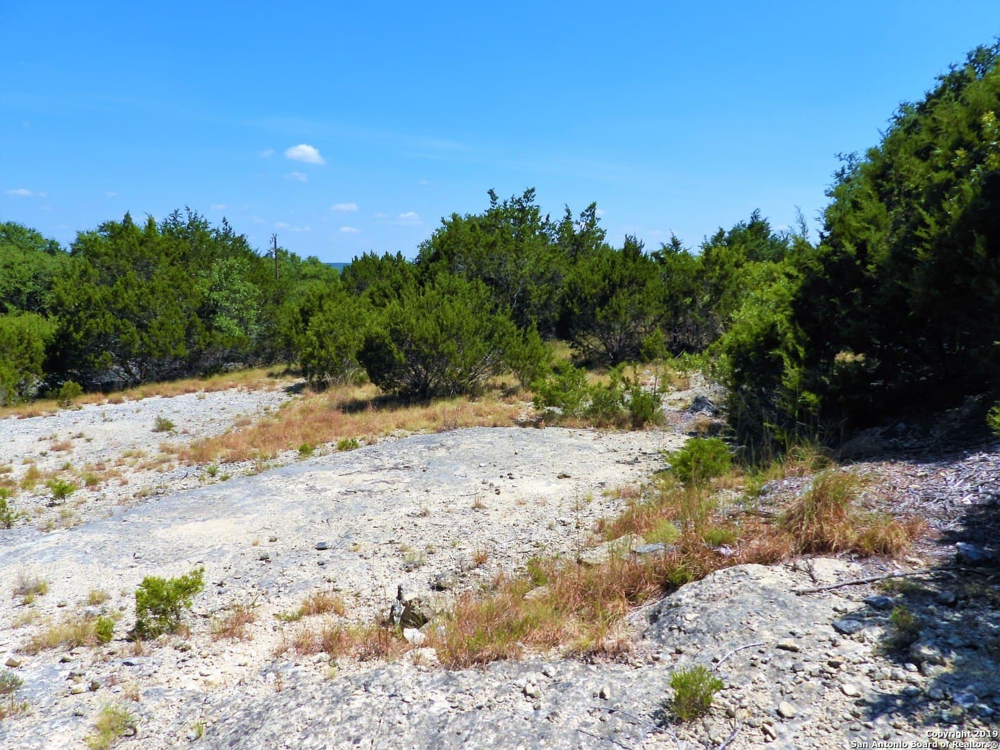 0.47 acres in Bandera County - photo 7