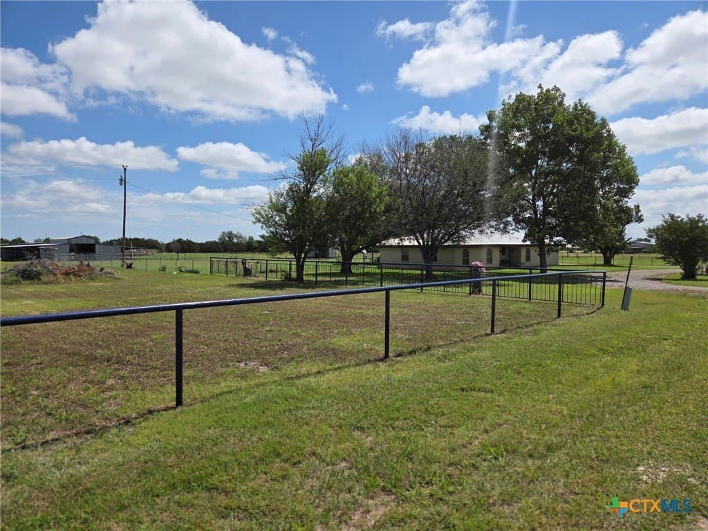 10 acres in Coryell County gallery image 4