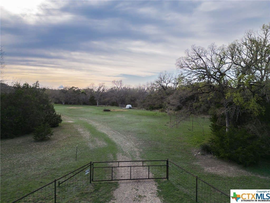 50.44 acres in Lampasas County - photo 8