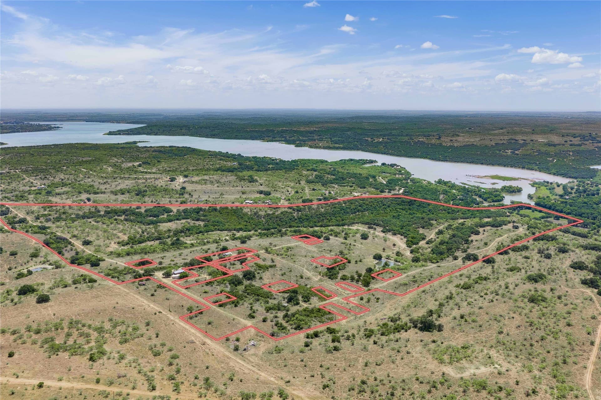 230 acres in Coleman County - photo 2