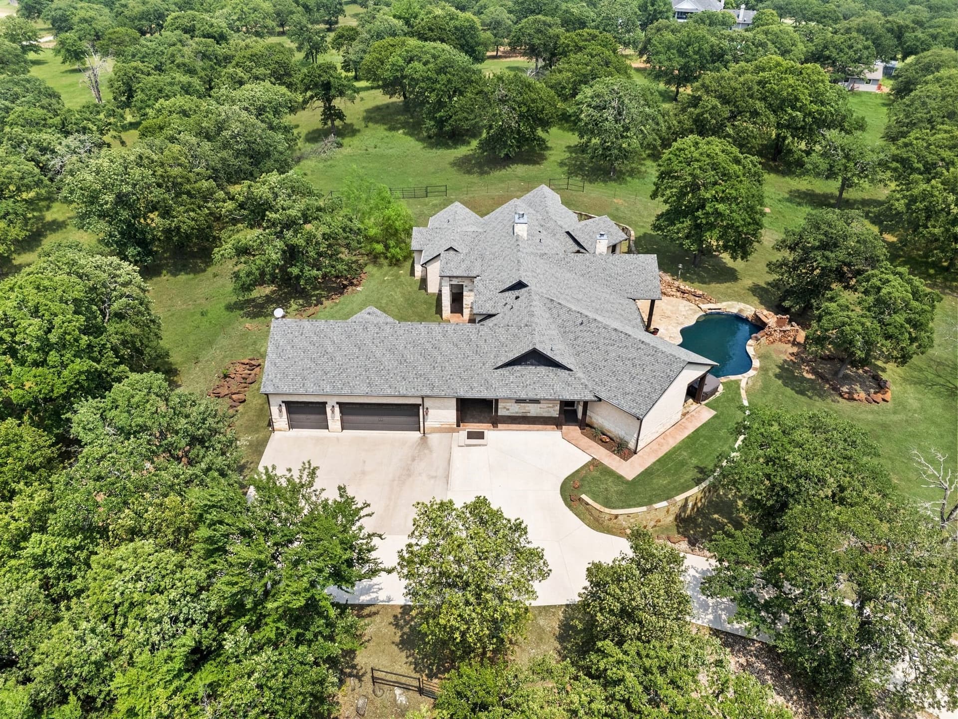 17.04 acres in Cooke County - photo 6