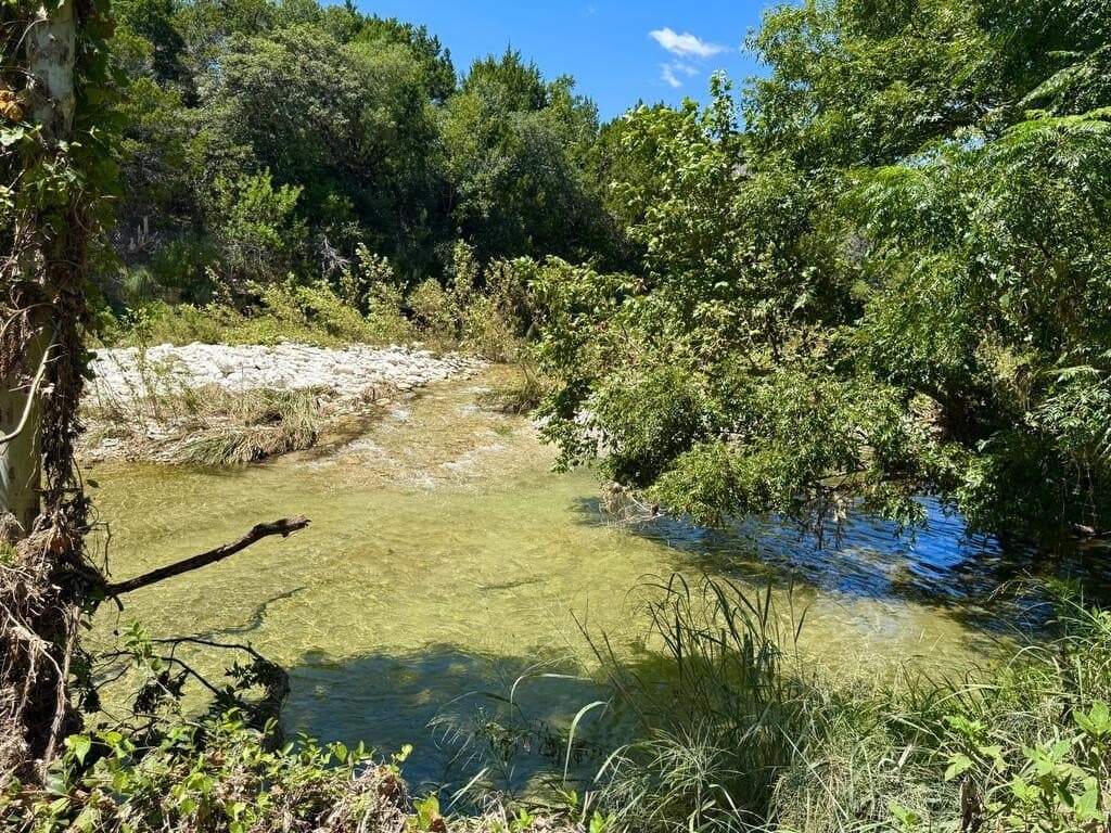 15.44 acres in Real County - photo 41