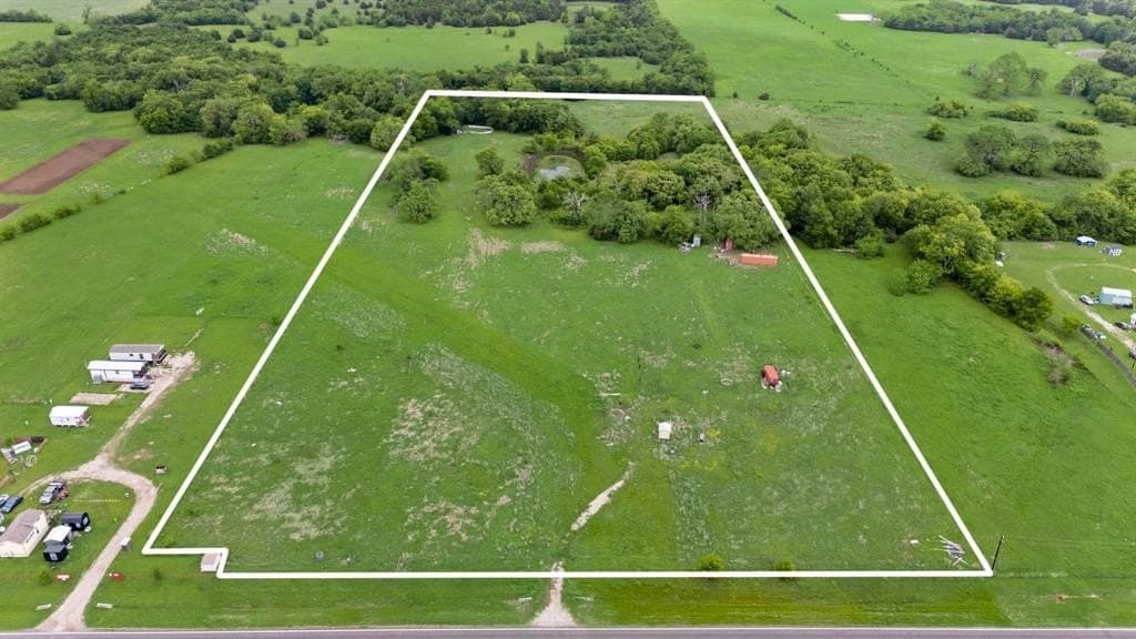 15.19 acres in Hopkins County