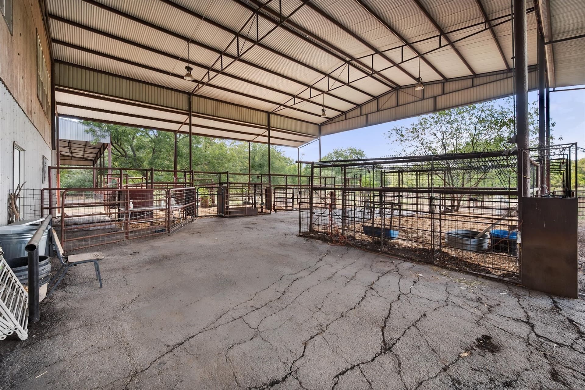 188.8 acres in Navarro County - photo 33