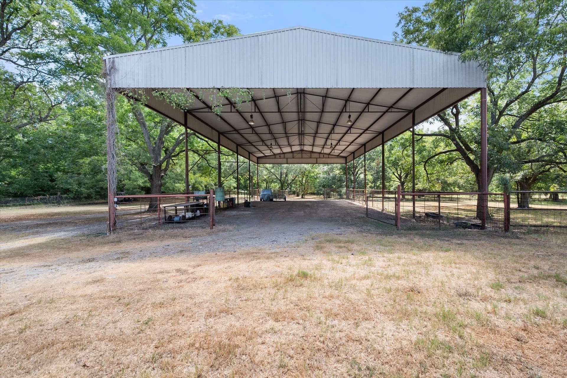 188.8 acres in Navarro County - photo 34