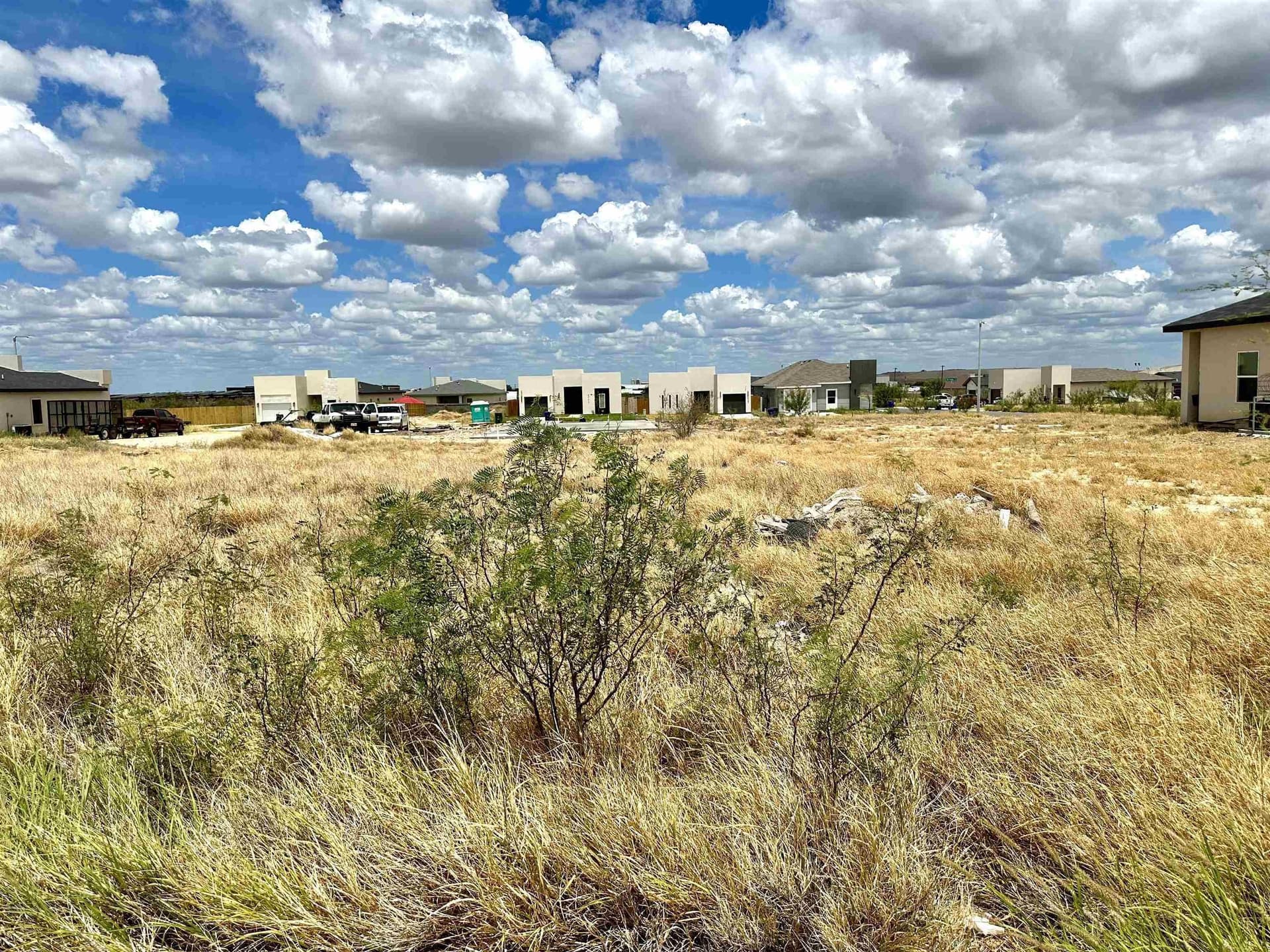 0.11 acres in Webb County gallery image 3