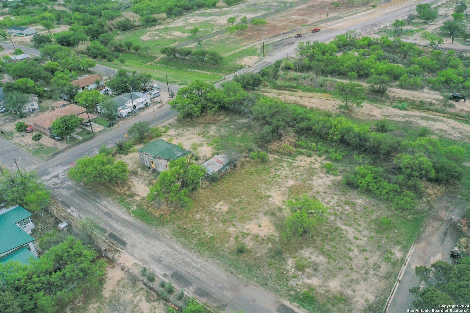0.38 acres in Val Verde County - photo 4